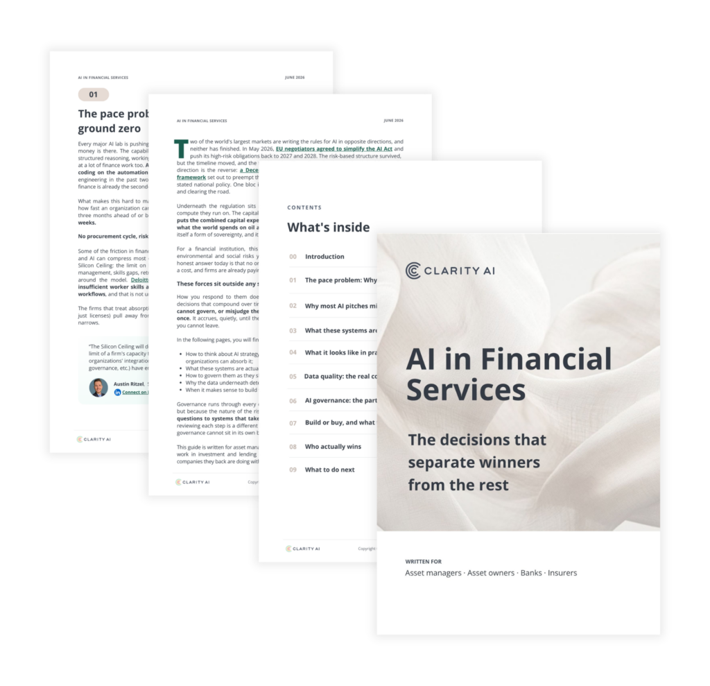 Collage de páginas del informe y diapositivas sobre la inteligencia artificial en los servicios financieros, en el que se muestran el contenido y la portada.